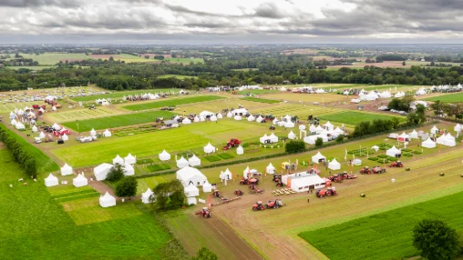 Un Salon à ciel ouvert pour une expérience unique